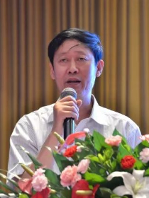 费洪平