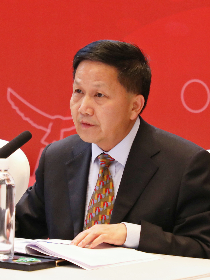 陈信元