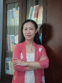 黄静