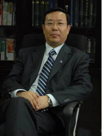 张新民教授 张新民教授