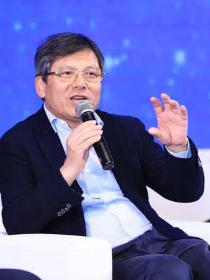 陈纯