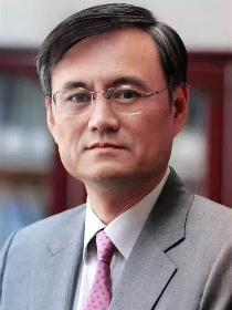 钱颖一 钱颖一
