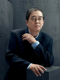 李实 李实
