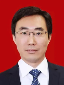 岳亮