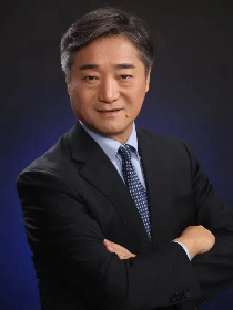 章弘