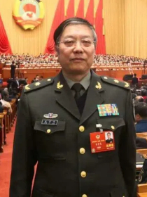 姜鲁鸣