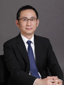 王新宇