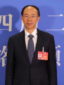 尹艳林 尹艳林