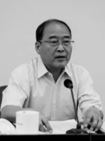 张伯里 张伯里