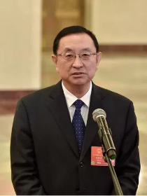 雒树刚