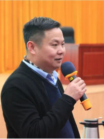 陈晓华
