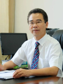 李伟健