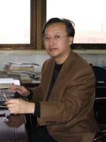 谭忠富