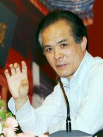 华民教授