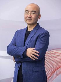 张宏杰
