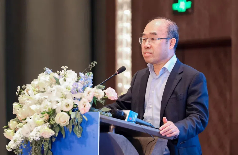 徐长明：《中国汽车产业格局及发展趋势》