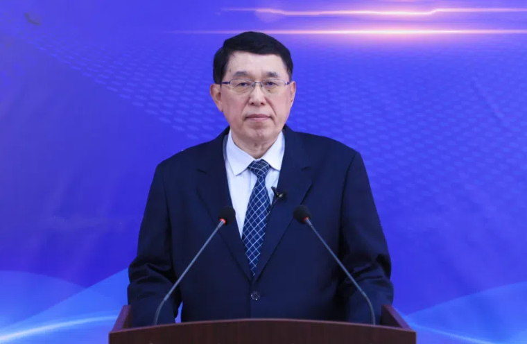 史玉波：《新型能源体系与绿色发展》