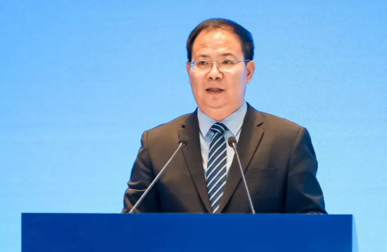 王金照：《新赛道将为中国产业向价值链攀升提供新机遇》