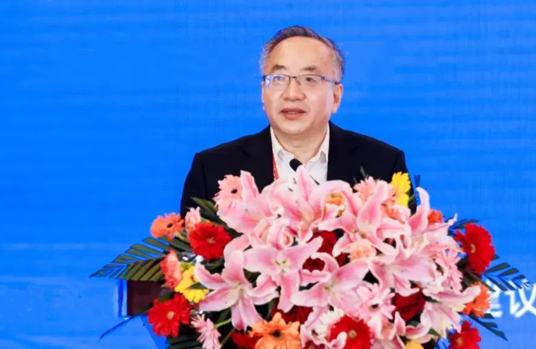 刘勇：《中国城镇化未来还有更大推进空间 》