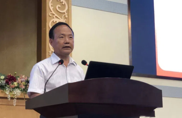 周文彰：《把讲好思政课作为天职和追求》