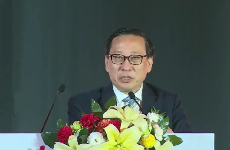 高志凯：《中美关系分析与展望》