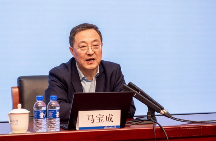 马宝成：《提升公众安全意识和自救互救能力》