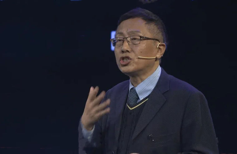 杨壮：《中国企业出海所面临的机遇与挑战》