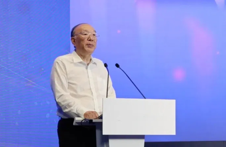 黄奇帆：《推动新质生产力，关键是抓好生产性服务业》