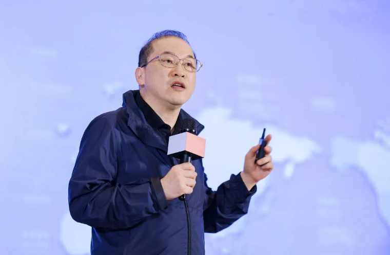 周宏骐：《经营成长：营与销的实战逻辑与方法》