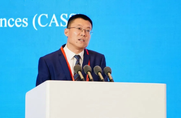 苏庆义：《推进外贸绿色化智能化发展》