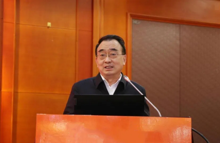 吴付来：《以自我革命精神夯实党风党纪建设》