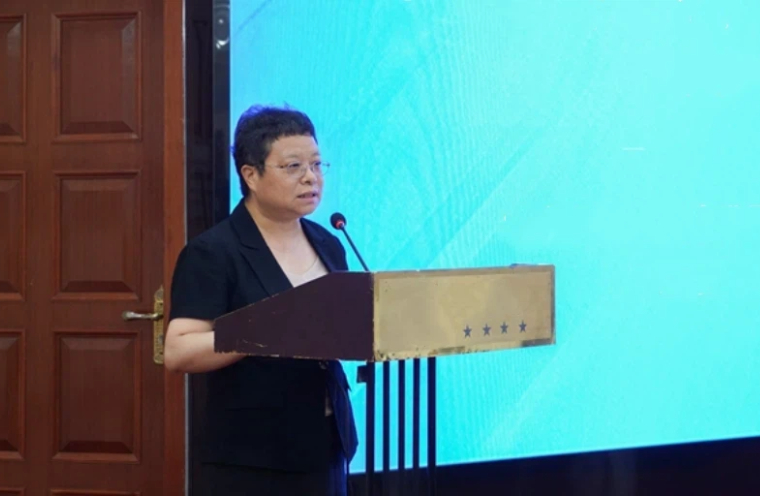 郭春丽：《全方位扩大内需的深刻内涵与实施重点》