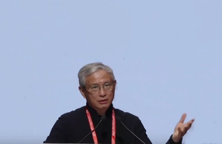 周其仁：《全球大变局背景下，中国企业如何寻路》