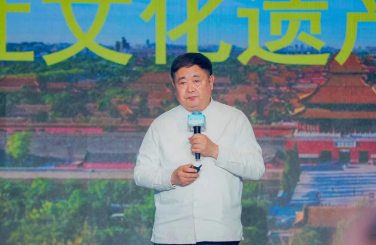 单霁翔：《文物真正让人动容的核心是人文精神》