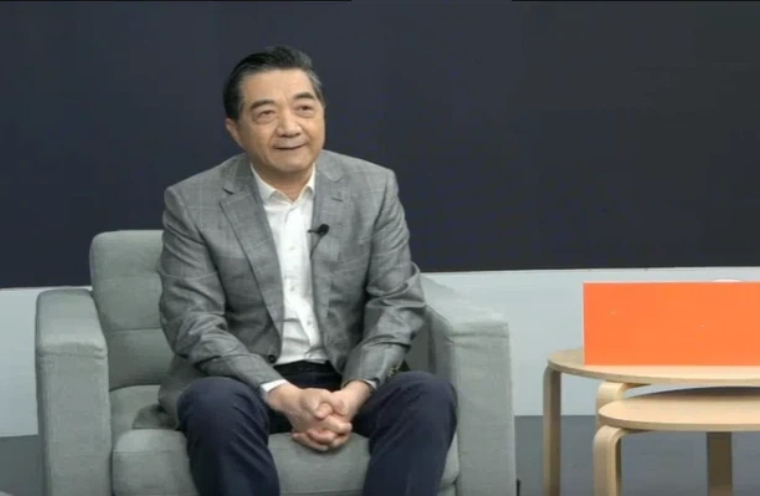 张召忠：《海洋争端与中国海权》