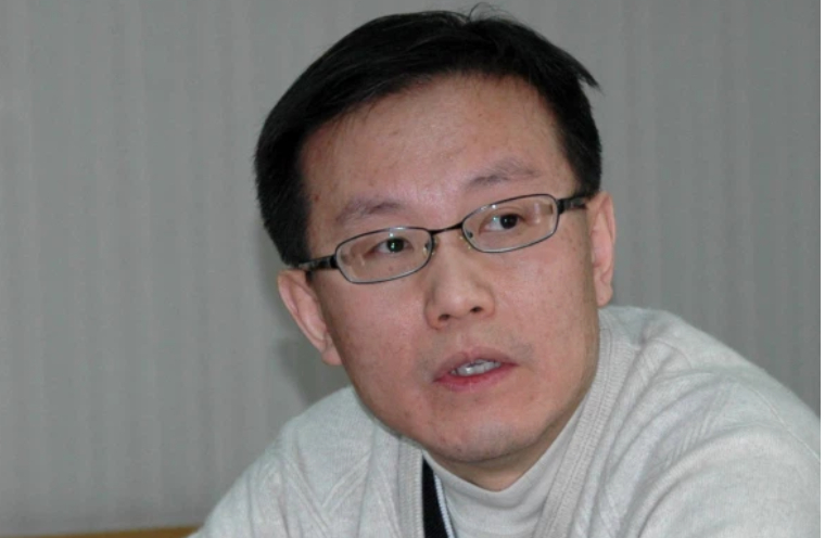 刘立峰：《统筹提质扩量，提升投资效益》