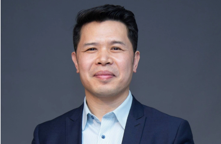 梁昊光：《我国高新技术发展的国际化挑战及创新策略》