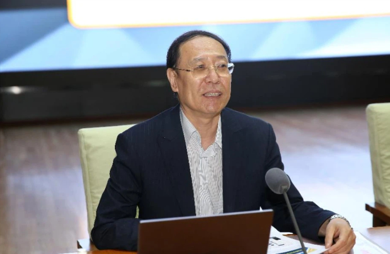 冯登国：《对网络空间安全未来发展的思考》