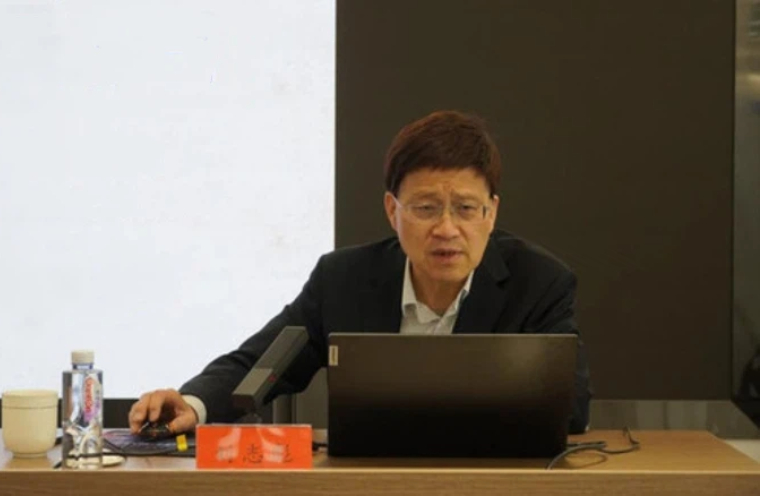 刘志彪：《中国现代化产业体系发展的内容及建议》