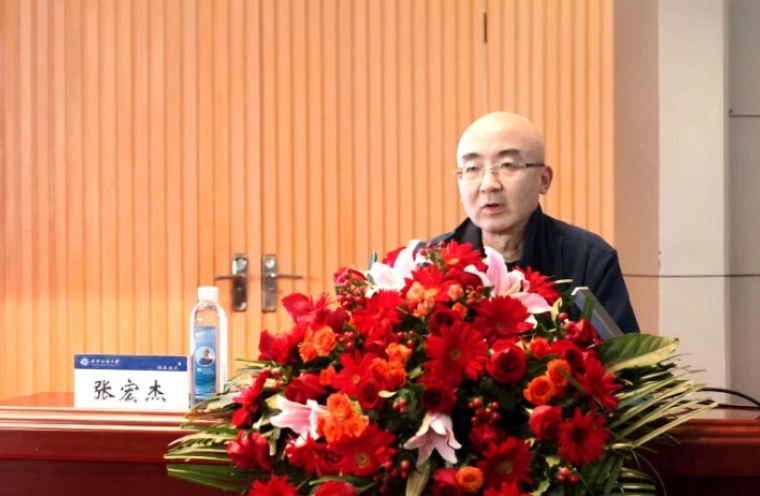 张宏杰：《中国的国民性到底是什么》