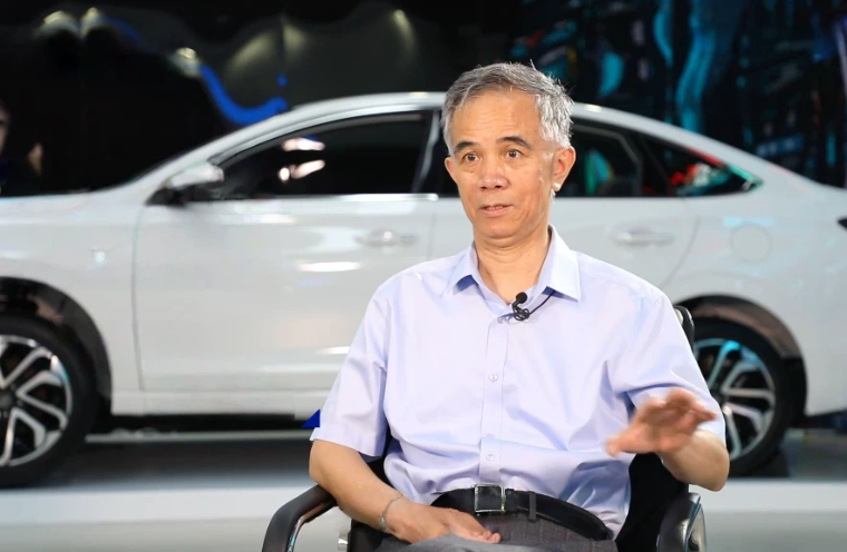 孙逢春：《新能源汽车融合人工智能是大势所趋》