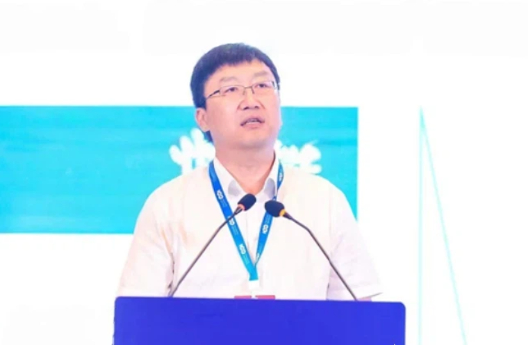 王晓明：《完善新兴领域知识产权保护制度》