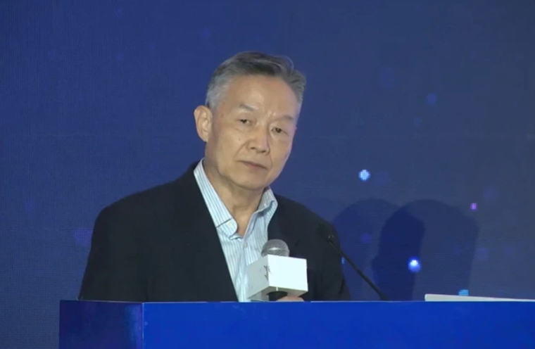 仇保兴：《中国人工智能还任重道远》