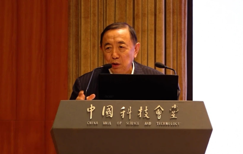 杨志明：《民营企业数字化转型加速要从人才入手》