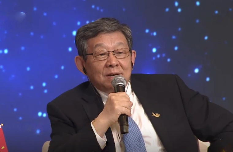 陈德铭：《全球经贸治理和全球价值链演化》