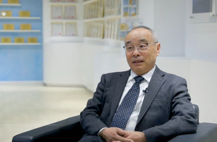 张泽院士：《材料科学创新要敢闯无人区》