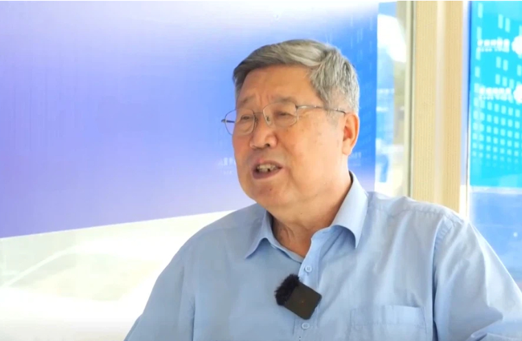 闫楚良：《低空经济的发展关键在于天空地互联互通》