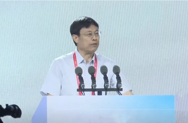 董绍明：《新形势下，我国复合材料产业要加快升级》