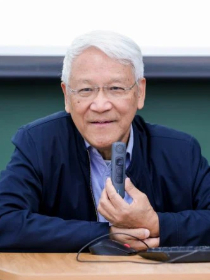 尹泽勇 尹泽勇