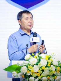 郑建华 郑建华